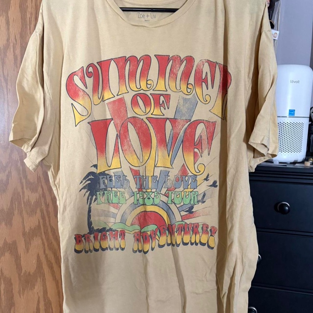 Women's Tan and Cream T-shirt